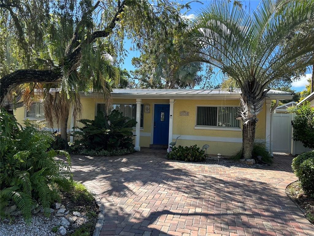 Foto principal - 10172 63rd Ave N