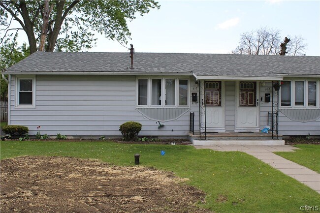 Foto del edificio - 417 Hazelhurst Ave