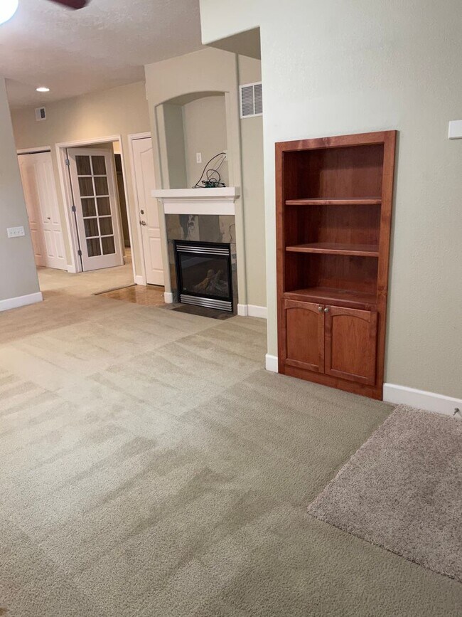 Foto del edificio - Beautiful/Quick I-25 Access 2 Bed 2 Bath Condo in Wellington