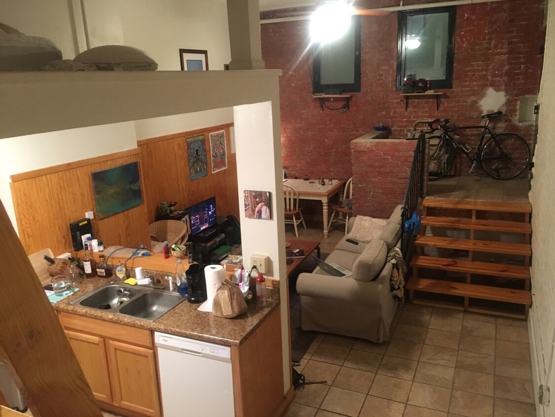 Foto principal - 400 E Clayton St