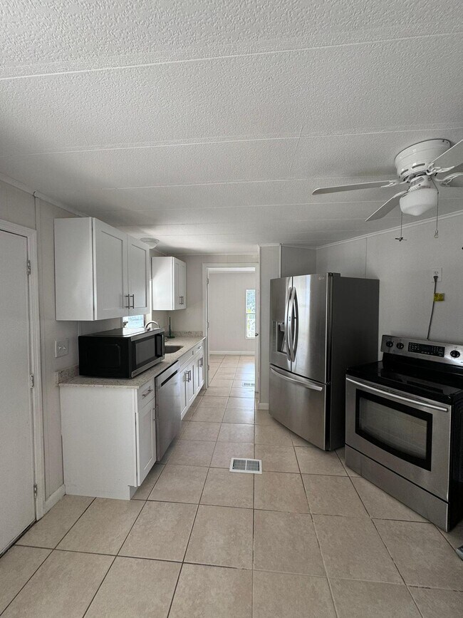 Foto del edificio - 11573 Venetian Ave