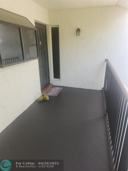 Building Photo - 1242 S Military Trail