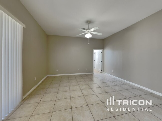 Building Photo - 2782 Spicebush Loop