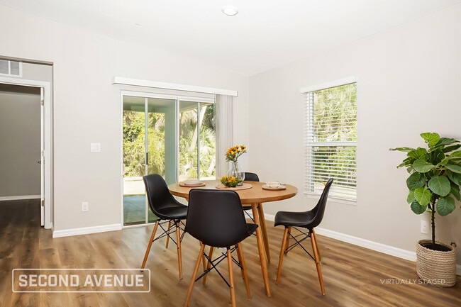 Foto del edificio - 4764 Adderton Ave