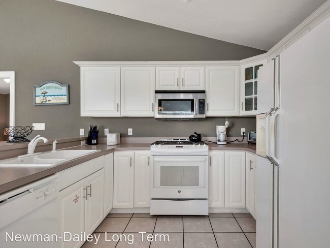 Building Photo - 3 br, 2 bath House - 3877 Sand Dune Ct