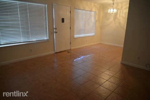 Building Photo - 5026 Bridgepointe Pl
