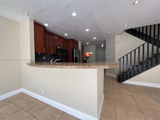 Foto del edificio - 8016 NW 29th St