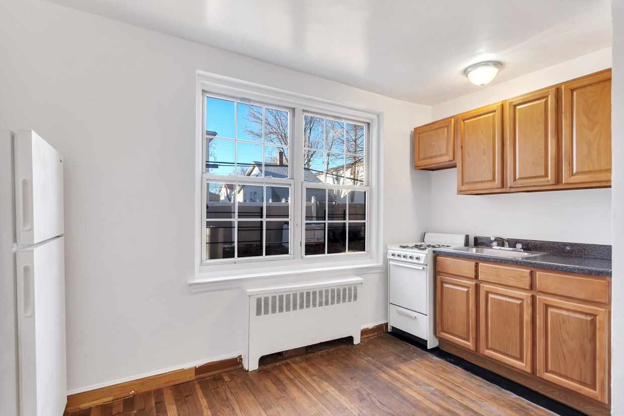 Building Photo - 13616 222nd St