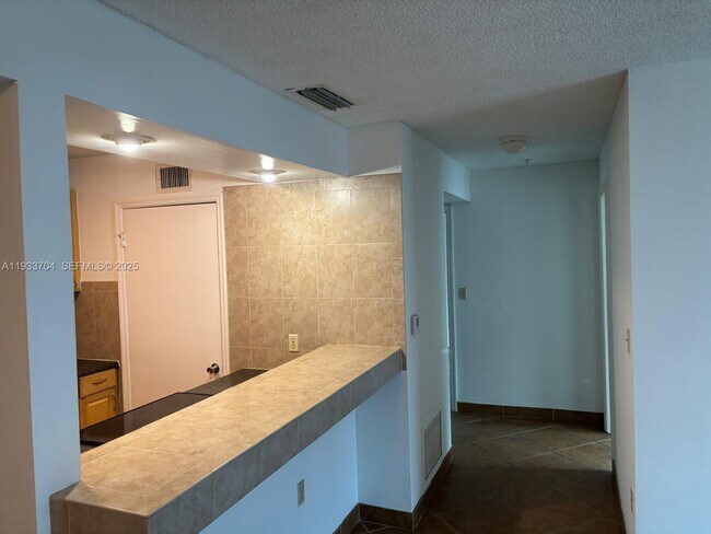 Foto del edificio - 2319 N Congress Ave