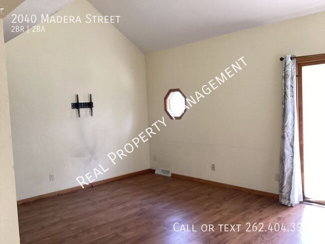 Building Photo - 2040 Madera St