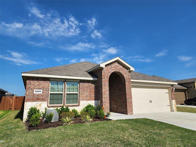 Building Photo - 2808 Buckingham Dr