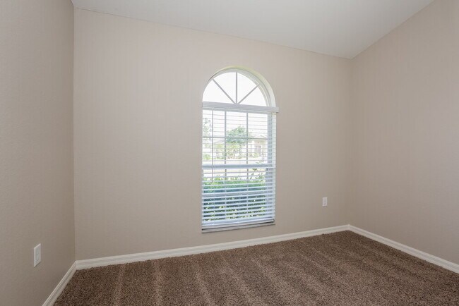 Building Photo - 7890 Princeton Manor Cir