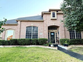 Building Photo - 3009 St Lynda Dr