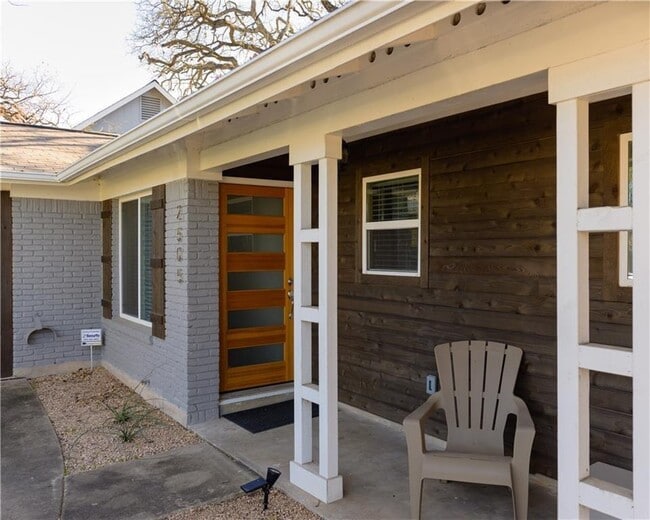 Building Photo - 2505 Rogge Ln