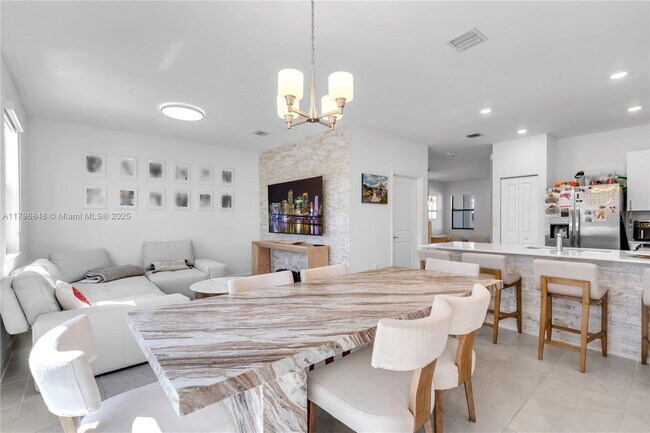 Foto del edificio - 11904 SW 247th Ter