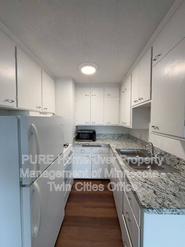 Building Photo - 2500 Blaisdell Ave