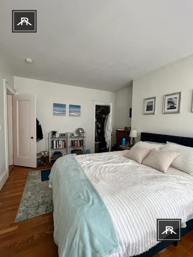 Foto del edificio - 2 bedroom in Brookline MA 02446