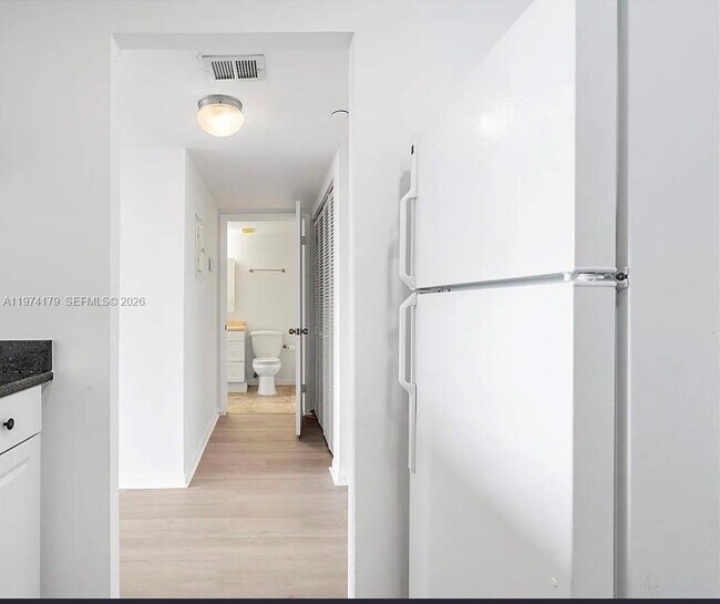 Foto del edificio - 1470 NE 123rd St