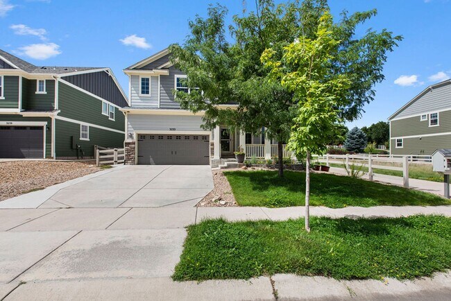 Building Photo - Spacious 6-Bedroom, 4-Bath Home in Desirab...