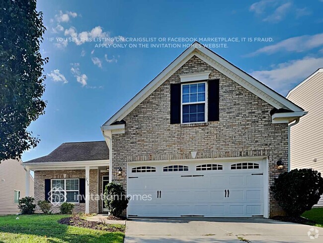 Building Photo - 2310 Talon Dr
