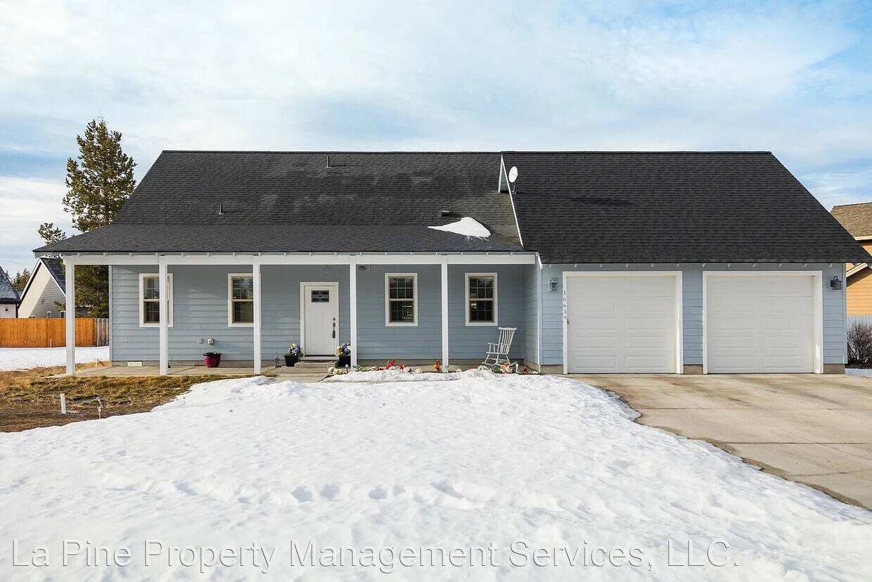 Primary Photo - 3 br, 2.5 bath House - 16659 Apache Tears Ct.