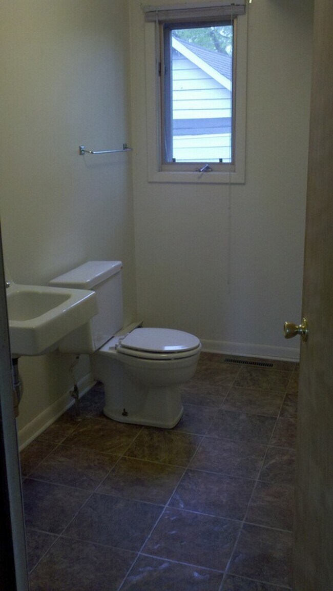 Foto del edificio - 716 Water St