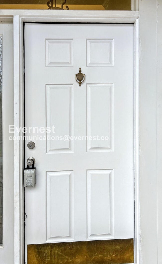 Foto del edificio - 3501 Shaker Dr