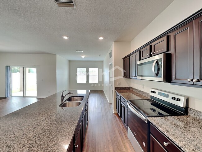 Building Photo - 11617 Pace Bend Ct