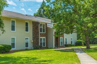 Building Photo - 523 Orangeburg Rd