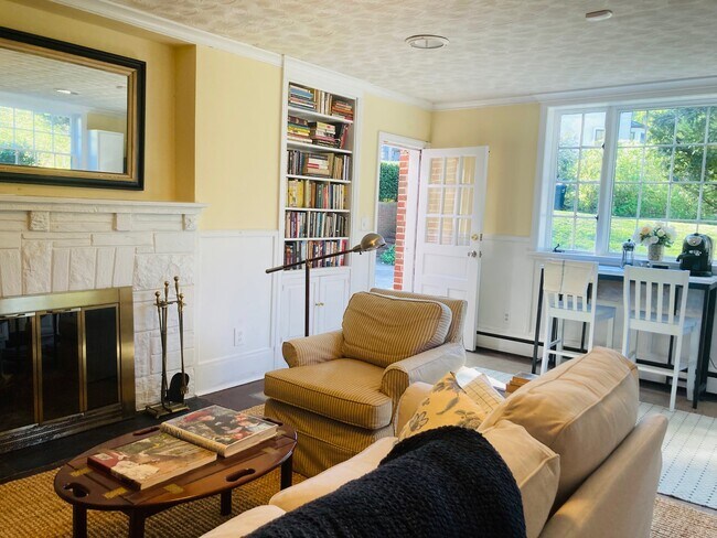 Foto del edificio - 4910 32nd St NW