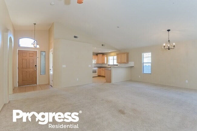 Building Photo - 7531 Little Tree Willow Dr