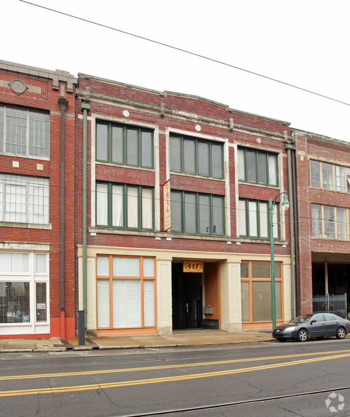 Primary Photo - South Main Gallery Condominiums