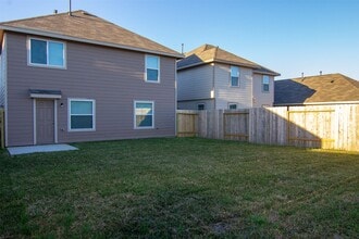 Building Photo - 24227 Avogadro Dr