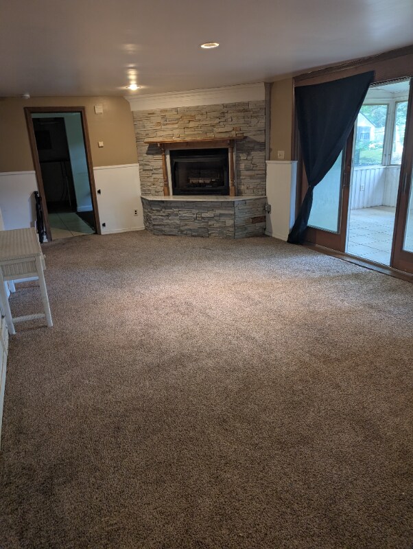 Building Photo - 557 Murray Hill Dr