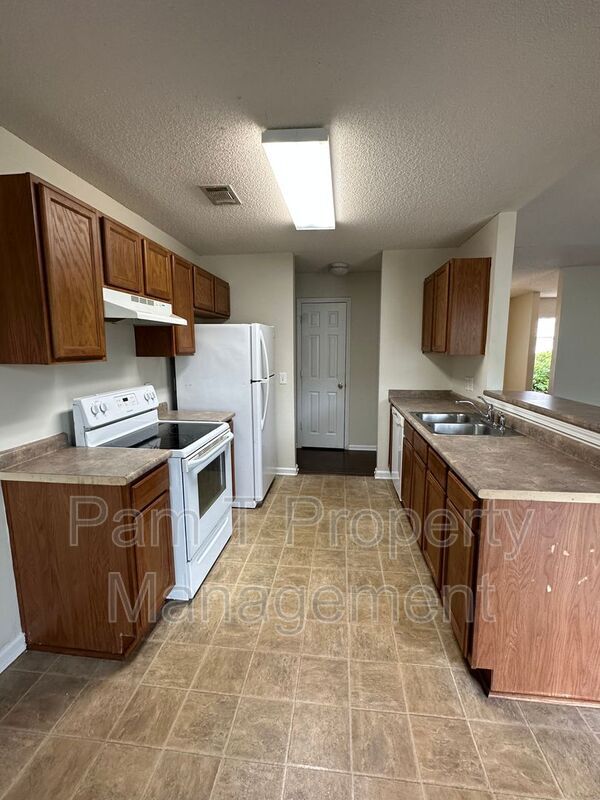 Building Photo - 56 Gimbal Cir