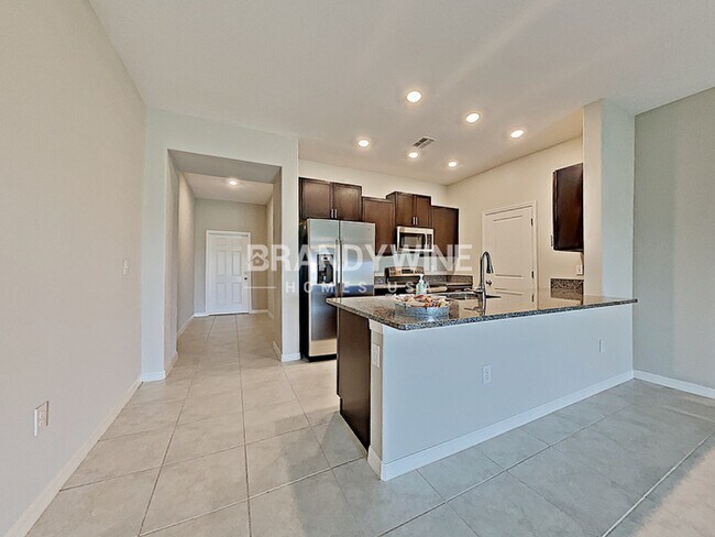 Foto del edificio - NEW LOWER RENTAL RATE LEASING SPECIAL: Rec...