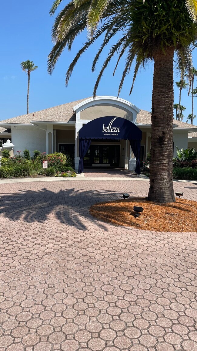 Foto del edificio - 440 Timberwalk Ct