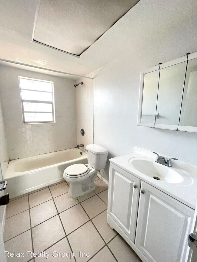 Building Photo - 2 br, 1 bath House - 1216 65th Ave. W.