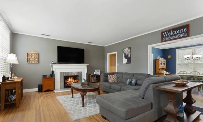 Foto del edificio - 1413 Augusta Ave