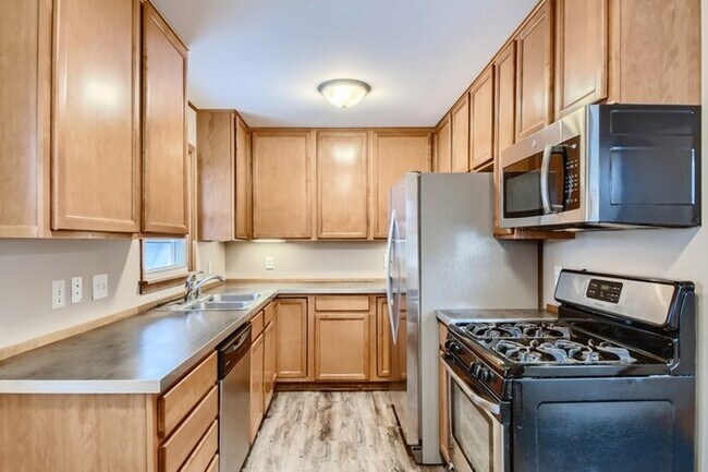 Building Photo - 7025 Drew Avenue N, Brooklyn Center, MN, 5...