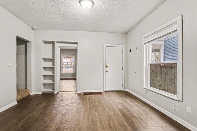 Foto del edificio - 49 National Ave NW