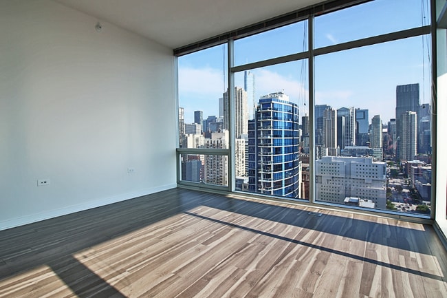 Photo - 865 N La Salle Dr Apartment