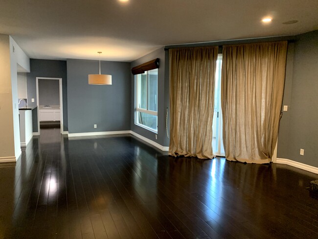 Dining Area and Hallway to Bed 2 - 14569 Benefit St