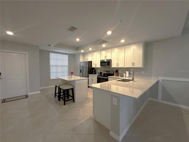 Foto del edificio - 14221 Heritage Landing Blvd