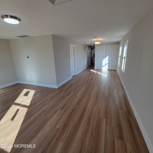 Foto del edificio - 603 Florence Ave