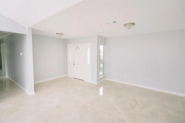 Foto del edificio - 7407 Osage St