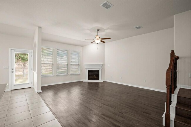 Building Photo - 610 Puerta Vallarta Ln
