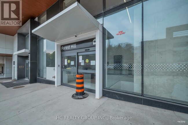 Building Photo - 2020 Bathurst St
