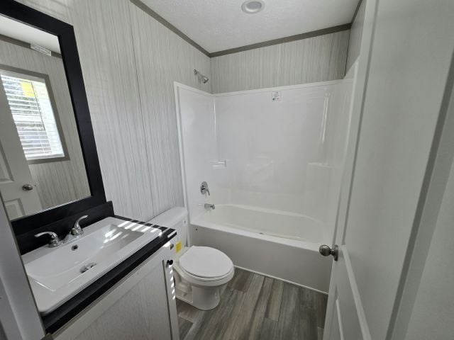 Building Photo - 109 Maple Dr