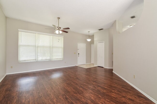 Building Photo - 1176 Countrywind Dr